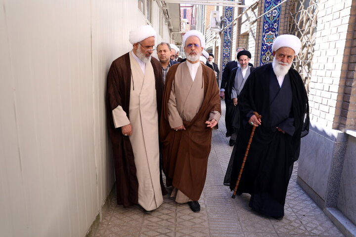 حضور آیت‌الله اعرافی در حرم حضرت عبدالعظیم