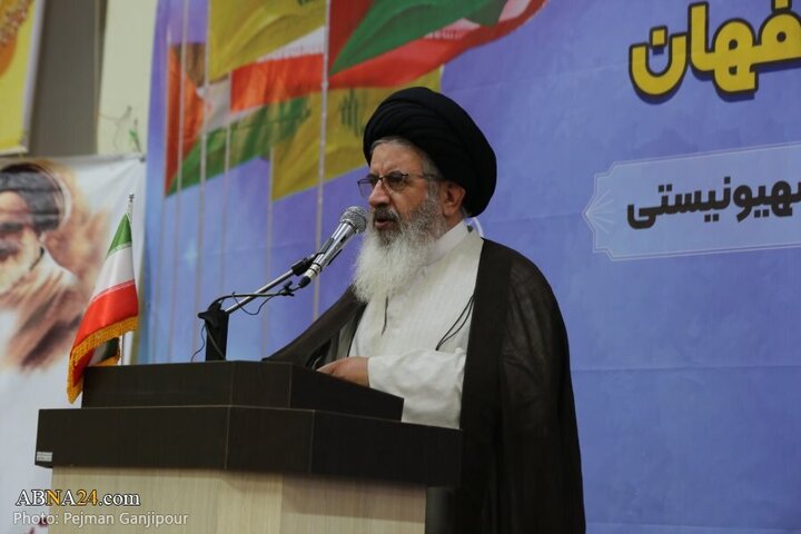 Photos: Isfahan clerics gather to condemn crimes of Zionist regime