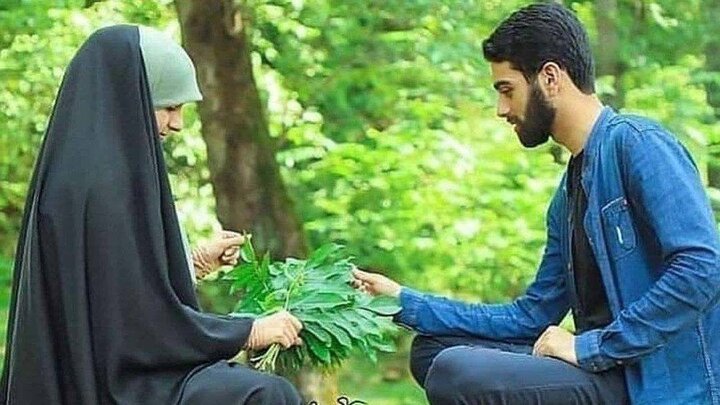 آیا در اسلام هرگونه گفت‌وگو بین زن و مرد ممنوع است؟