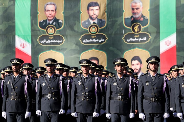 رژه تهران