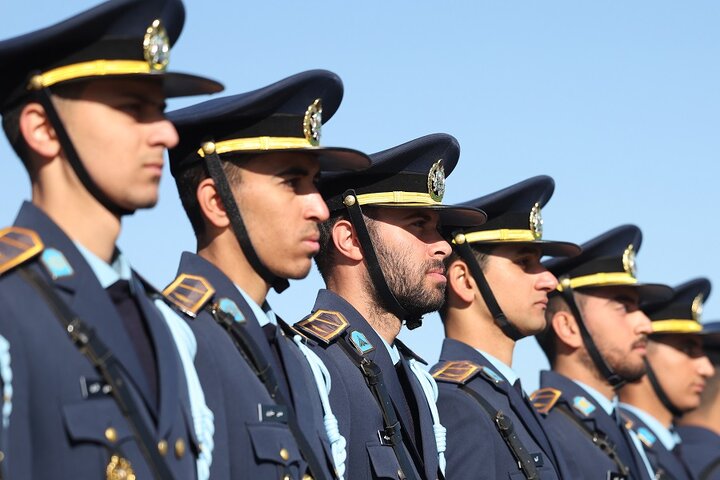 رژه تهران