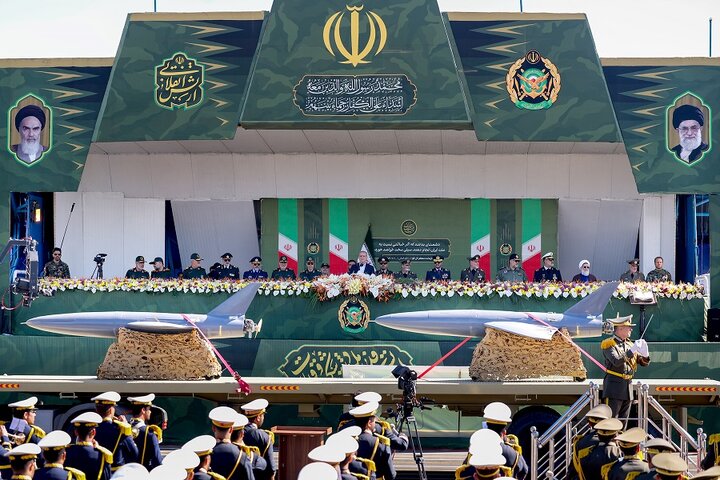 رژه تهران