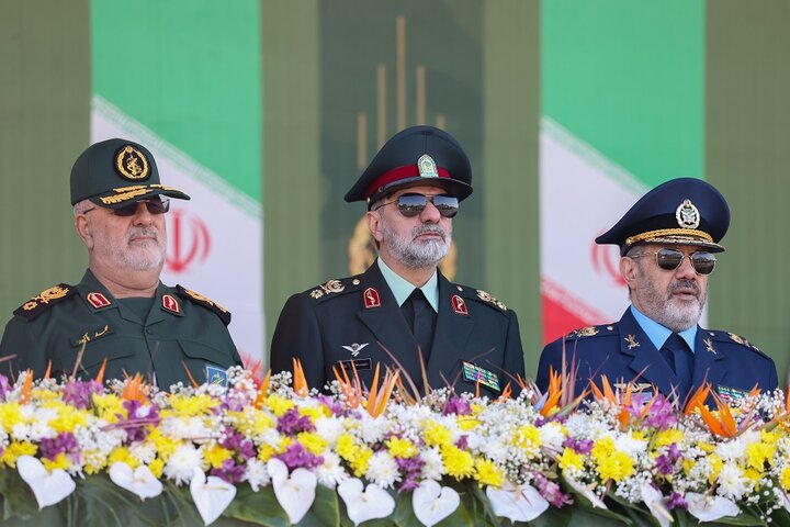 رژه تهران