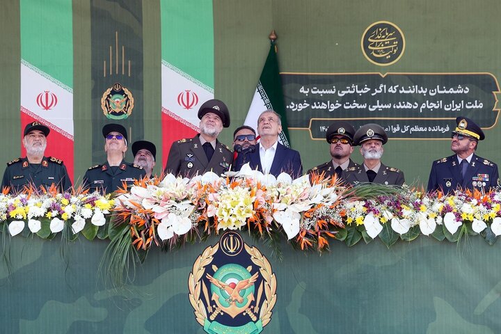رژه تهران