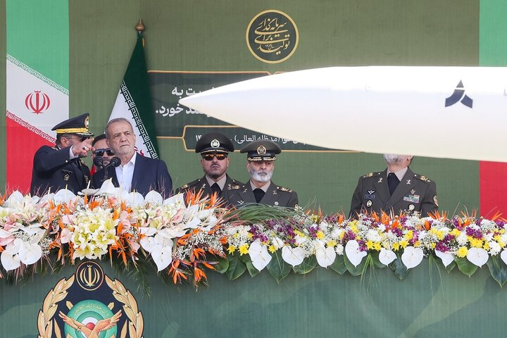 رژه تهران