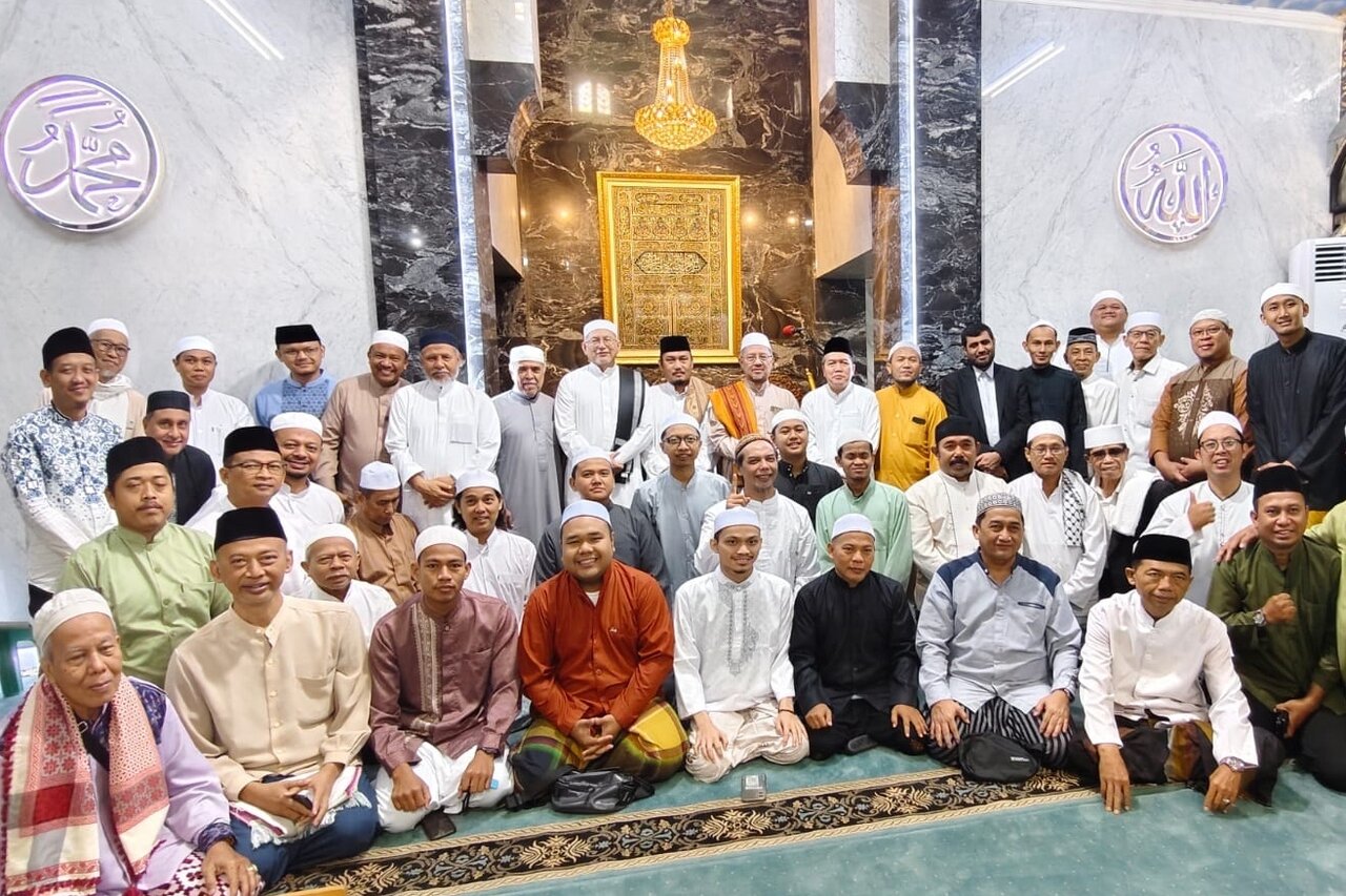 Warga Indonesia Sambut Pertemuan Tadabur dalam Alquran dengan Alquran