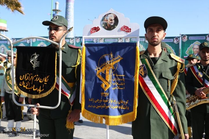 Rapora Wêneyî: Paradeya Mezin a Roja Artêşa Îranê li Tehranê
