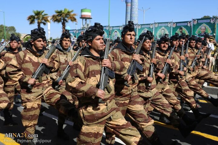 تقرير مصور/ استعراض عسكري للقوات المسلحة الإيرانية في اصفهان بمناسبة يوم الجيش الوطني