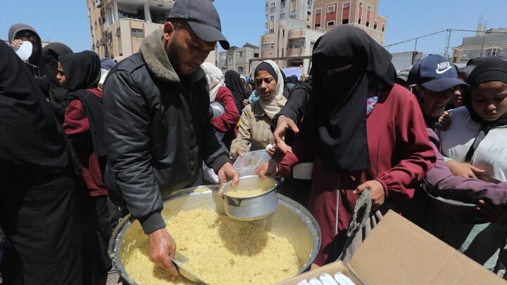 Informe fotográfico | La grave escasez de alimentos en el campamento de refugiados de Al-Nuseirat