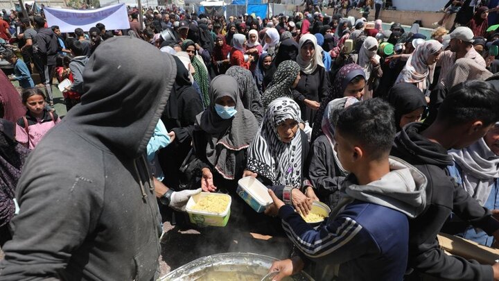 Informe fotográfico | La grave escasez de alimentos en el campamento de refugiados de Al-Nuseirat