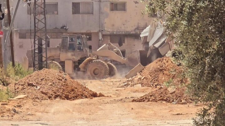 مشاهد جديدة من داخل مخيم جنين الذي دمره الاحتـلال وشرد سكانه