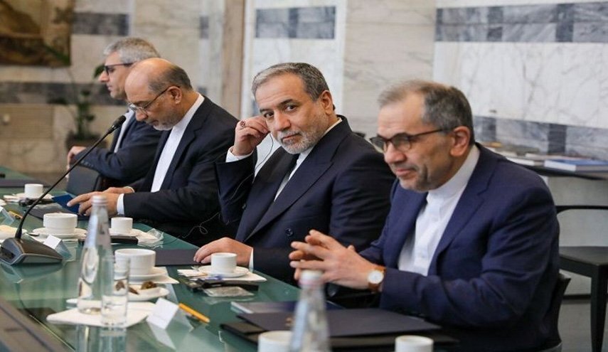 انتهاء جولة مفاوضات روما النووية وطهران تأمل باتفاق شامل