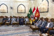 العتبة العباسية المقدسة تستلم راية عزاء الإمام الصادق (ع) من العتبة الكاظمية المقدسة + صور