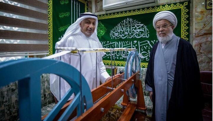 تقرير مصور/ مواطني بحريني يهدي قرآنا كريما بطول (1250) مترا العتبة الحسينية