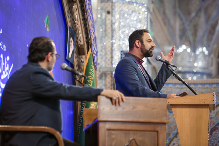 گزارش تصویری | برگزاری شب شعر انقلاب در آستان قدس رضوی(ع)