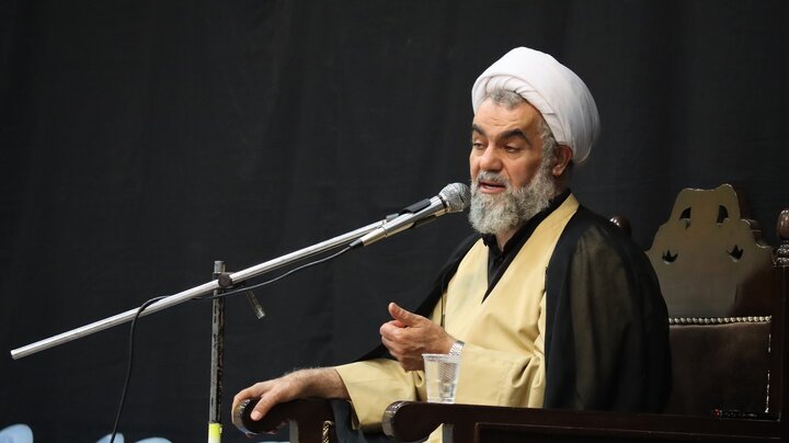 دستگاه ابلیس به دنبال زدودن حیا و عفت از جامعه است