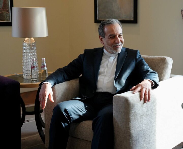 عێراقچی: ئیسرائیل ناوێرێت هێرش بکات عێراقچی: ئیسرائیل ناوێرێت هێرش بکات