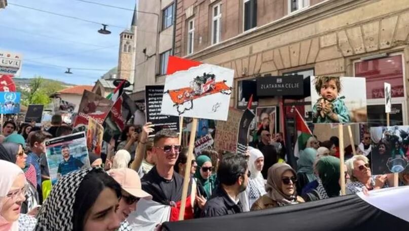 Mirna šetnja za Palestinu održana danas u Sarajevu