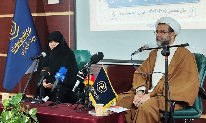  آغاز فصل جدید پذیرش حوزه‌های علمیه خواهران با رویکردی متحول/ چرا مدیریت حوزه علمیه خواهران با یک خانم نیست؟