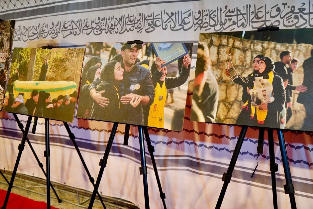 "Wêneya Nûçeyî | Pêşangeha Wêneyan 'Rêya Ber bi Bêdawîtiyê" li welatê Iraqêx"