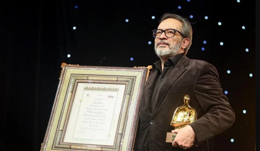 اختيار كارن همايونفر كشخصية العام للفن الثوري