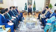 پاک-امارات تعلقات؛ اماراتی نائب وزیراعظم کی اہم ملاقاتیں، کئی مفاہمتی یادداشتوں پر دستخط! / ایک نکتہ
