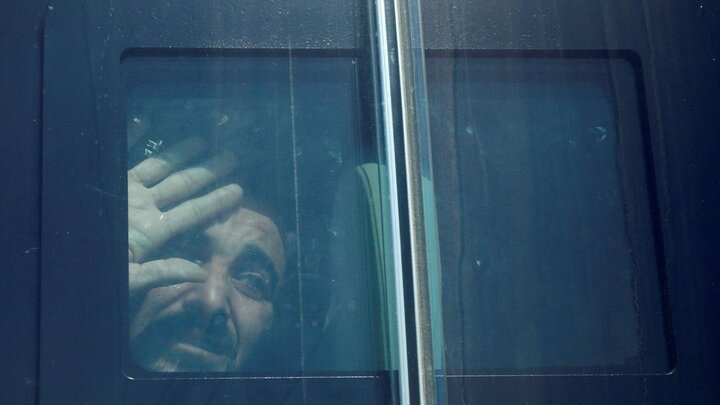 Photos: 10 Palestinians released from Israeli prisons