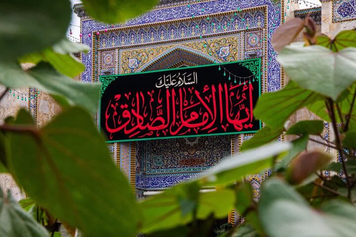 Photos: Imam Hussain Shrine covered in black ahead of Imam Sadiq martyrdom anniversary