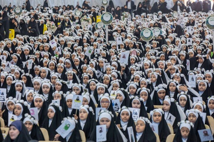 بچیوں کا تکلیف جشن