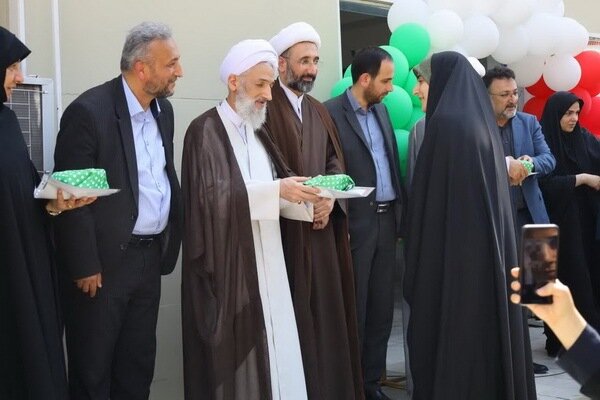 نسل جوان باید دفاع مقدس را بشناسد/ روایتگری درست ضرورت امروز است