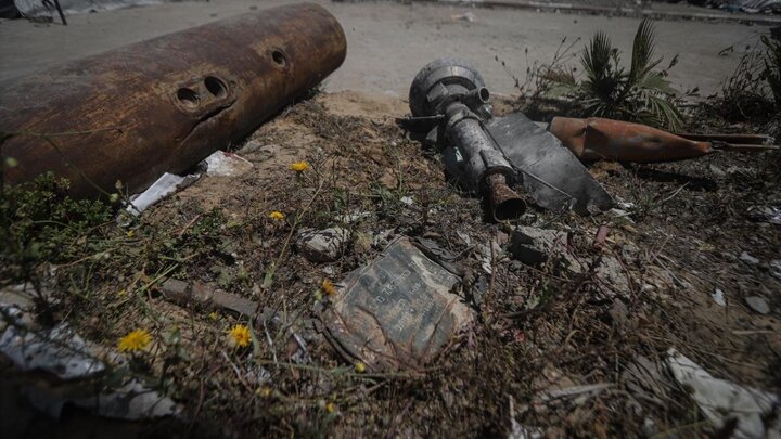 تقرير مصور/ مخلفات حربية للكيان الصهيوني في غزة تهديد أرواح المدنيين