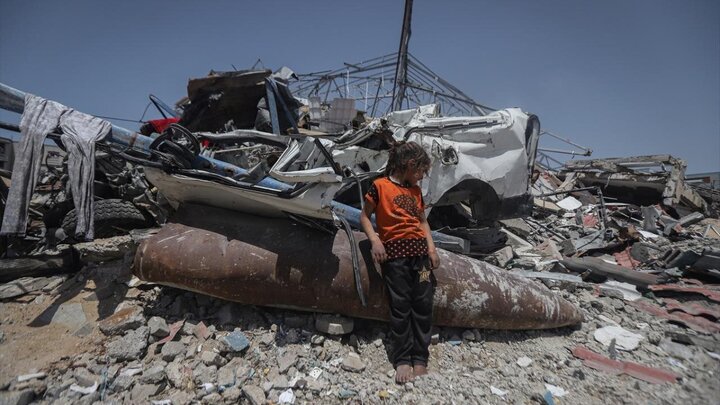 تقرير مصور/ مخلفات حربية للكيان الصهيوني في غزة تهديد أرواح المدنيين