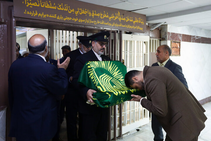 Photos: Release of prisoners of unintentional crimes by Astan Quds Razavi