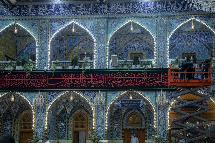 اتشاح بالسواد بذكرى شهادة الإمام جعفر الصادق (عليه السلام) في العتبة العباسية