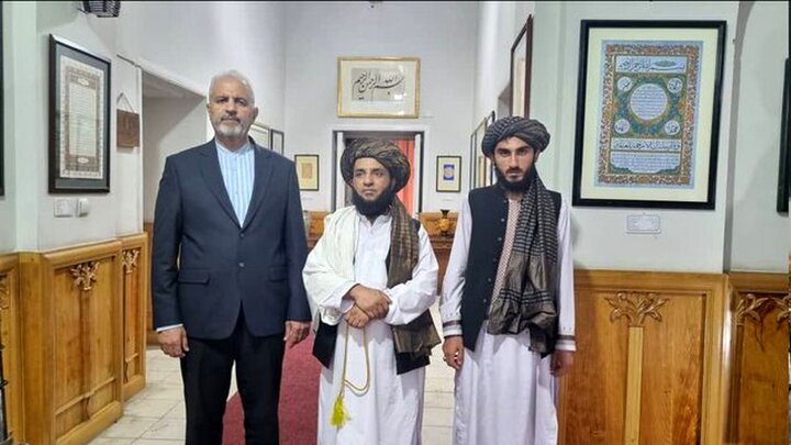 دیدار سفیر ایران با مسئولان فرهنگی افغانستان برای تقویت همکاری‌های هنری
