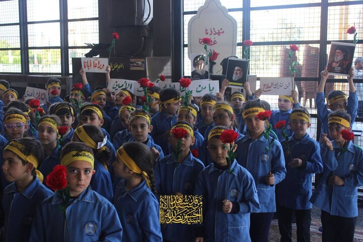 Rapora Wêneyên |Bi sedan xwendekarên Lubnanî çûn ser gora şehîd Hesen Nesrullah