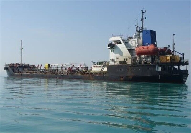 IRGC seizes 1.5 million liters of smuggled diesel fuel in Persian Gulf