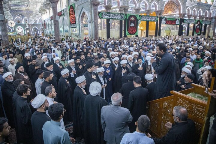 تنظيم موكب عزاء لطلبة العلوم الدينية في كربلاء بذكرى شهادة الإمام الصادق (ع)