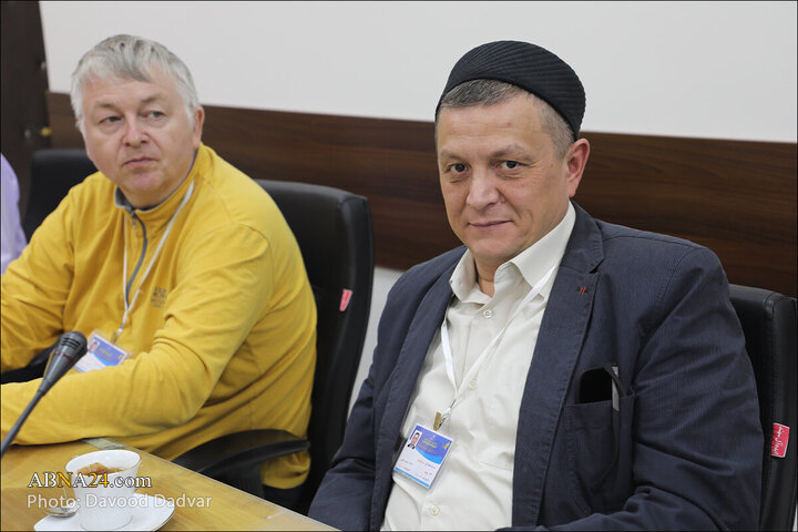 تقرير مصور/ لقاء شخصيات اسلامية روسية بالأمين العام للمجمع العالمي لأهل البيت (ع)