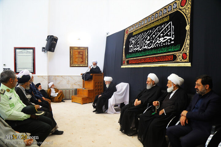 عزاداری شهادت امام صادق با حضور آیت الله نوری همدانی