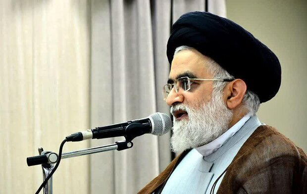 "İmam Sadıq(S.X) aqilparêziya navîn ji ummeta Îslamî re nasand"