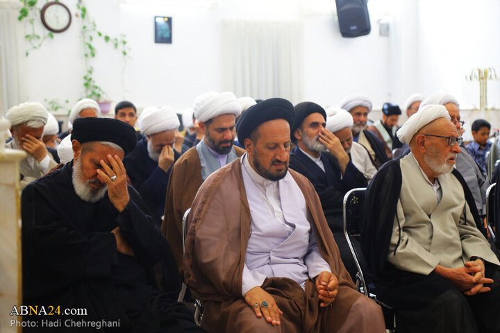 تقرير مصور/ مجلس عزاء بمناسبة شهادة الامام الصادق(ع) في مكتب آية الله العظمى الشيخ "همداني" بقم