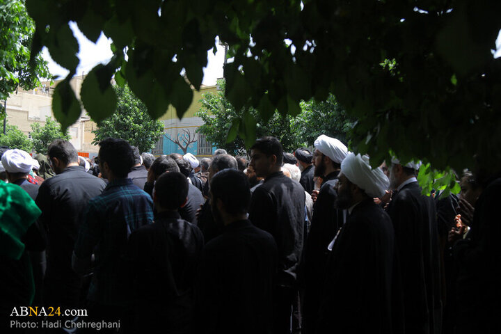 Photos: Grand Ayatollah Vahid Khorasani attend Imam Sadiq mourning procession