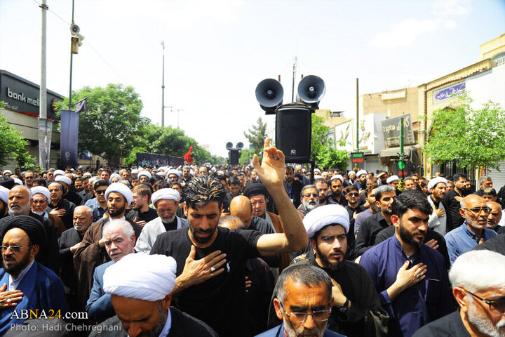 Photos: Grand Ayatollah Vahid Khorasani attend Imam Sadiq mourning procession