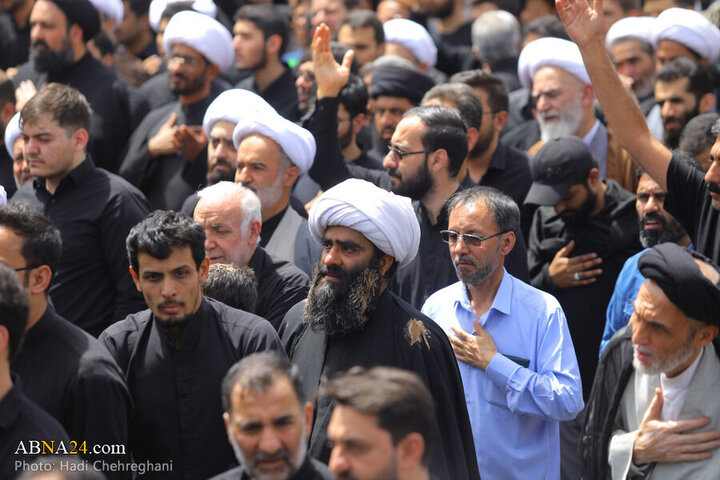 Photos: Grand Ayatollah Vahid Khorasani attend Imam Sadiq mourning procession