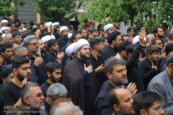 Photos: Grand Ayatollah Vahid Khorasani attend Imam Sadiq mourning procession