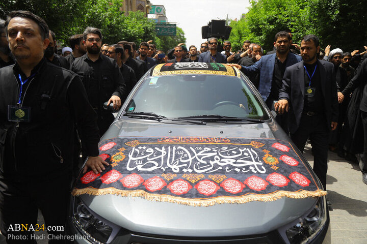 Photos: Grand Ayatollah Vahid Khorasani attend Imam Sadiq mourning procession