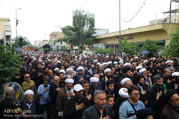 Photos: Grand Ayatollah Vahid Khorasani attend Imam Sadiq mourning procession