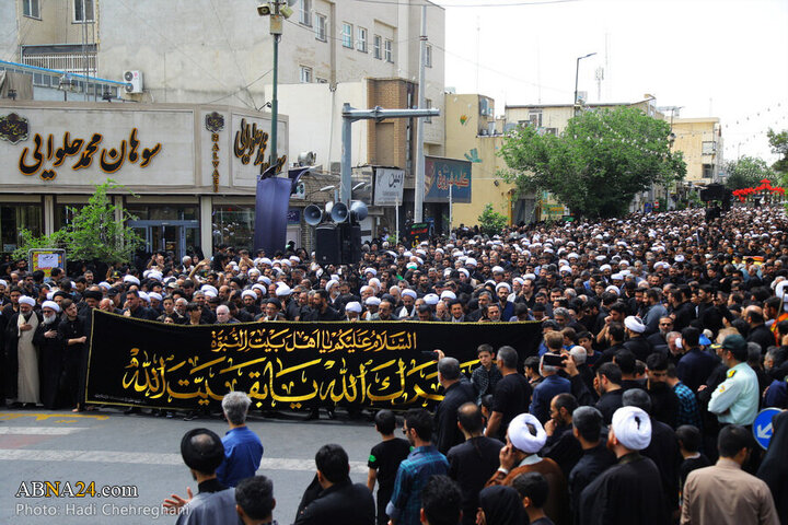 Photos: Grand Ayatollah Vahid Khorasani attend Imam Sadiq mourning procession