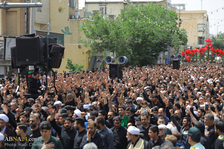 Photos: Grand Ayatollah Vahid Khorasani attend Imam Sadiq mourning procession